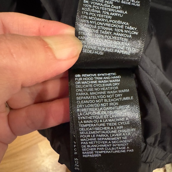 North Face jacket - Picture 8 of 8